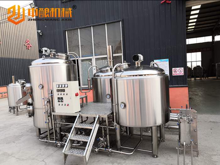 全套啤酒（jiǔ）生產線