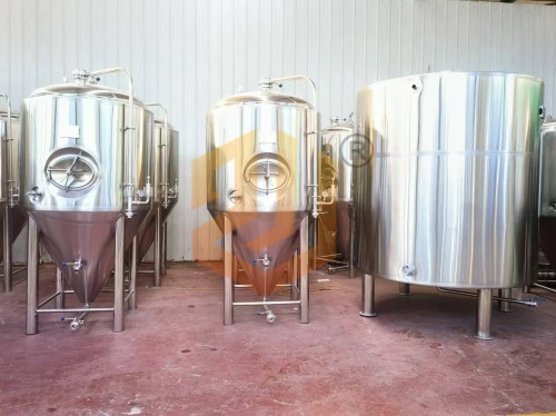 濟南（nán）国产视频福利（niàng）1到2噸小型啤酒廠發（fā）酵罐